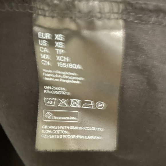 H&M basic black top - Picture 8 of 11